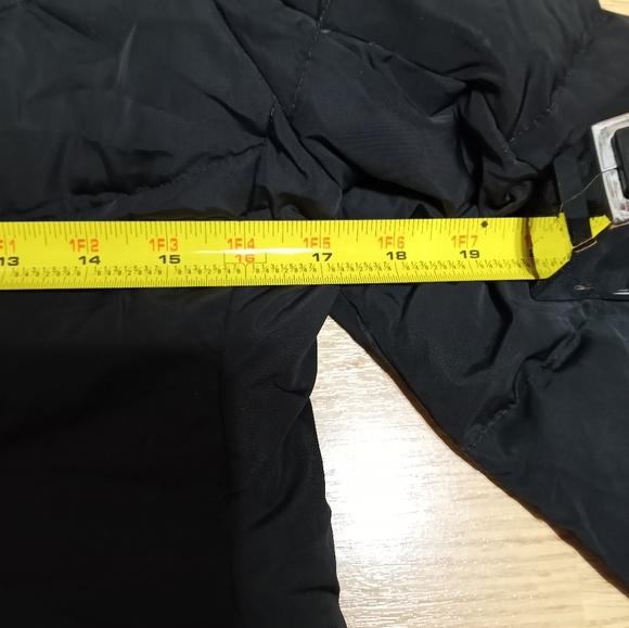 Reitmans down jacket. Size xs. Good Used condition. - Picture 10 of 16